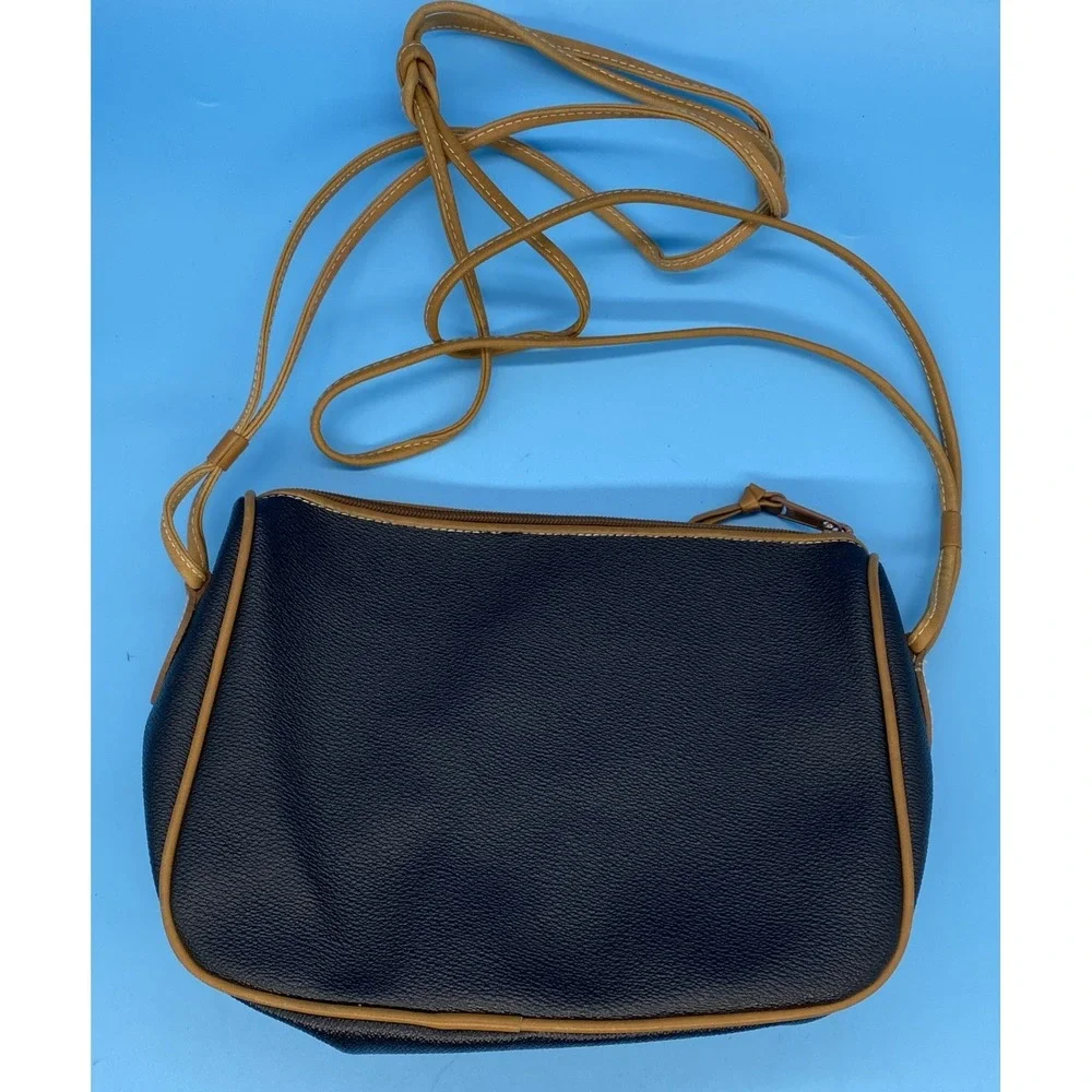 Liz Claiborne Small Black /Brown Faux Leather Handbag‎ with Shoulder Strap